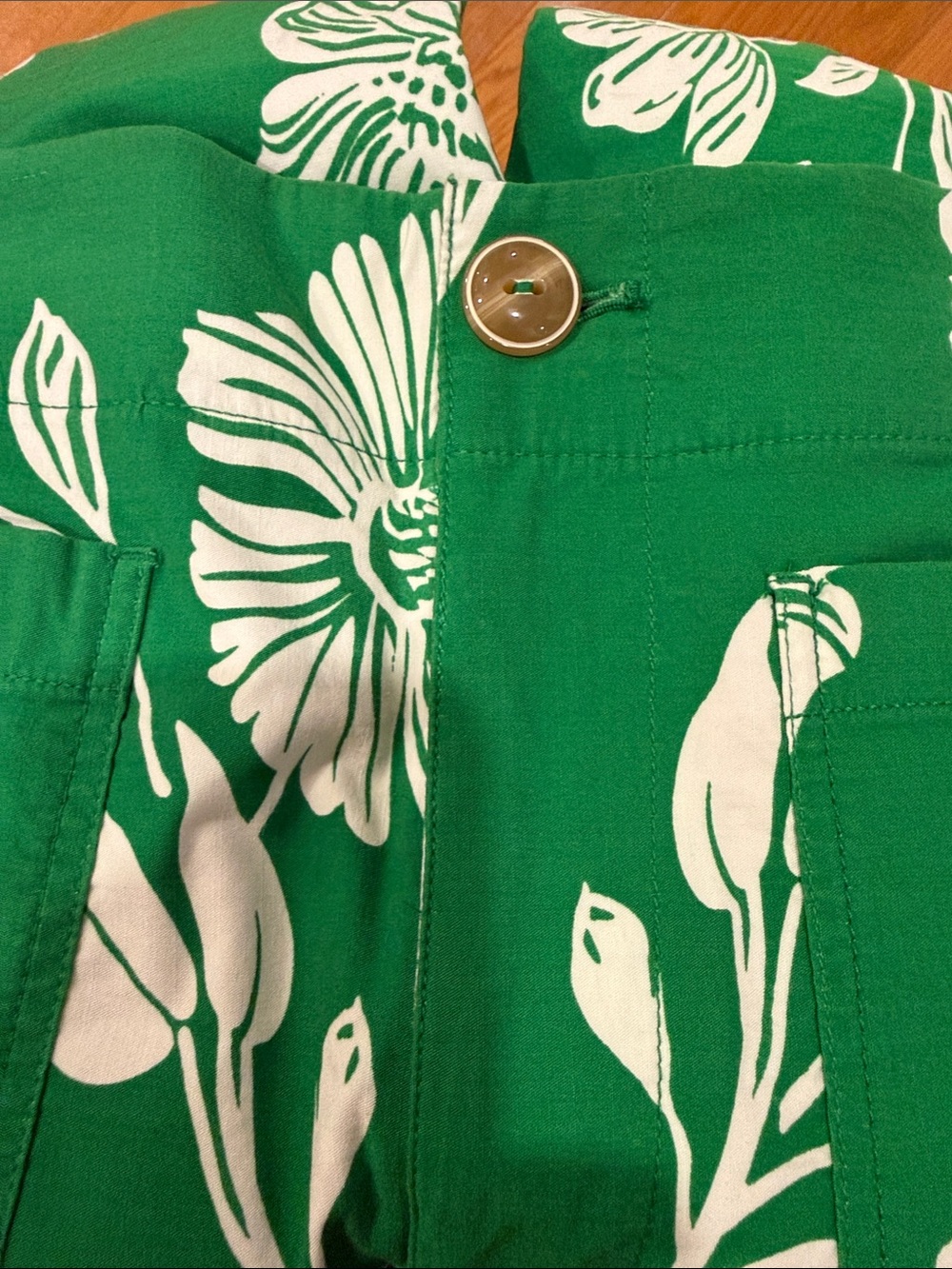 Anthropologie Green Wide-Leg Floral Pants - Picture 7 of 8